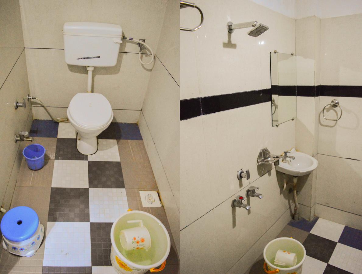 Hotel Shree Dwarkadhish Palace ウッジャイン エクステリア 写真